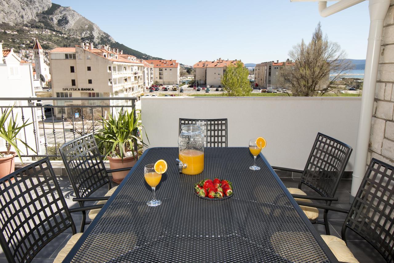 Cherry Omiš Eksteriør billede